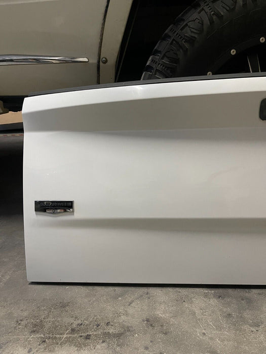 2012 DODGE RAM 3500 LARAMIE 4X4 TAILGATE OEM BRIGHT WHITE (PW7) *BENT*