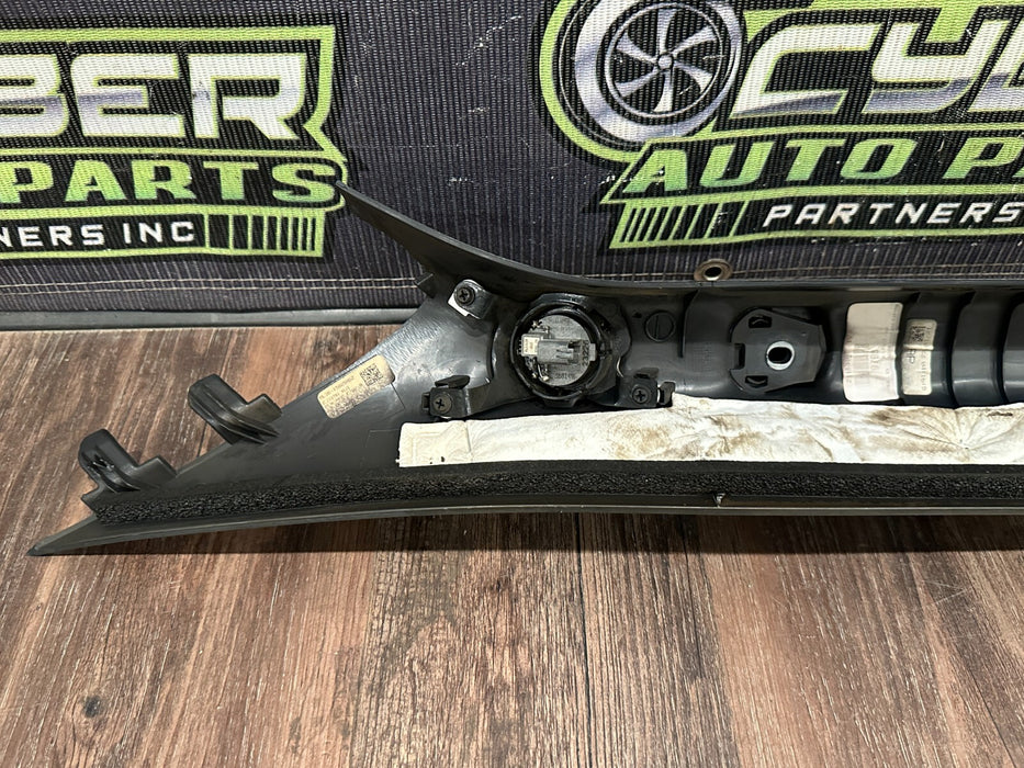 2023-24 FORD F350 FRONT RIGHT A PILLAR W SPEAKER OEM *COSTMETIC FLAWS/READ*