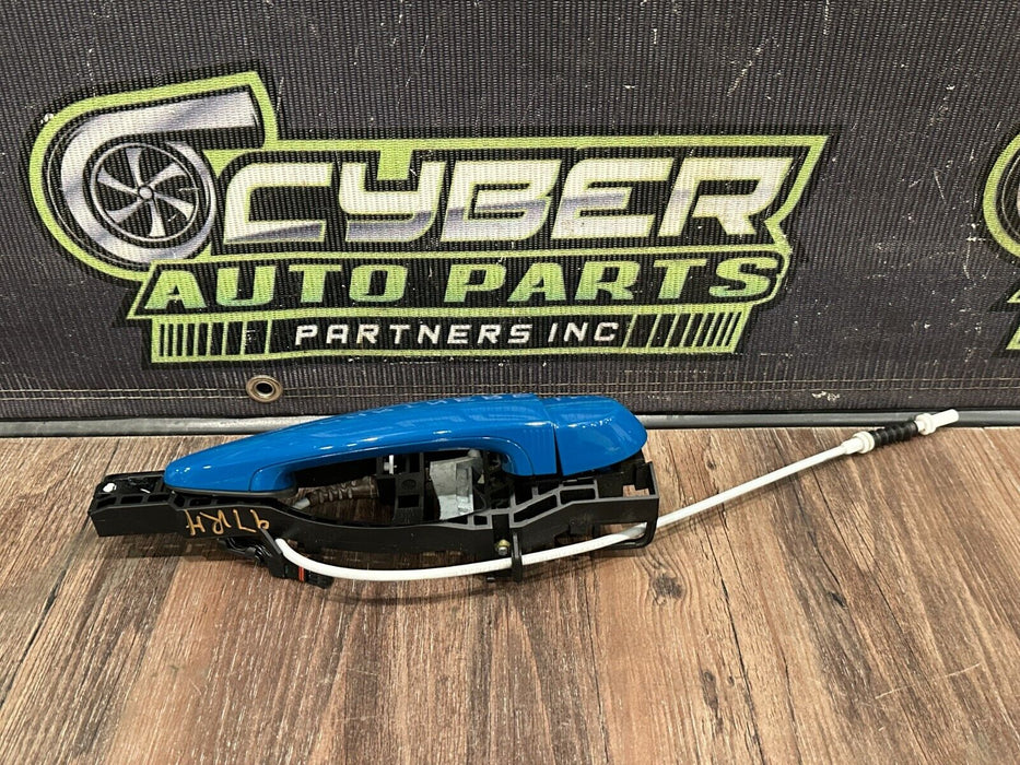 2020 BMW M4 F82 PASSENGER RIGHT DOOR HANDLE LAGUNA SECA BLUE *448* OEM *READ*