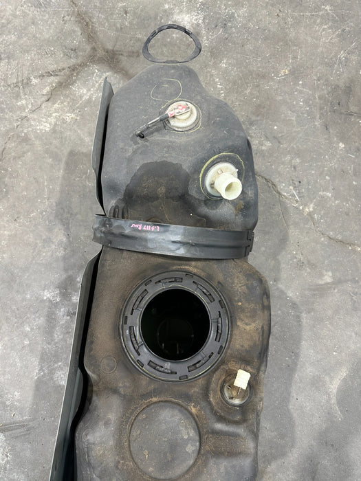 2021 RAM 2500 LARAMIE 31 GALLON FULE TANK OEM *LOCAL PICKUP ONLY*