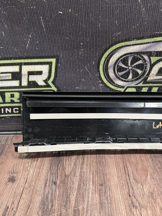 2017-2019 FORD F250 F350 F450 REAR RIGHT GLOSS BLACK B PILLAR DOOR TRIM OEM