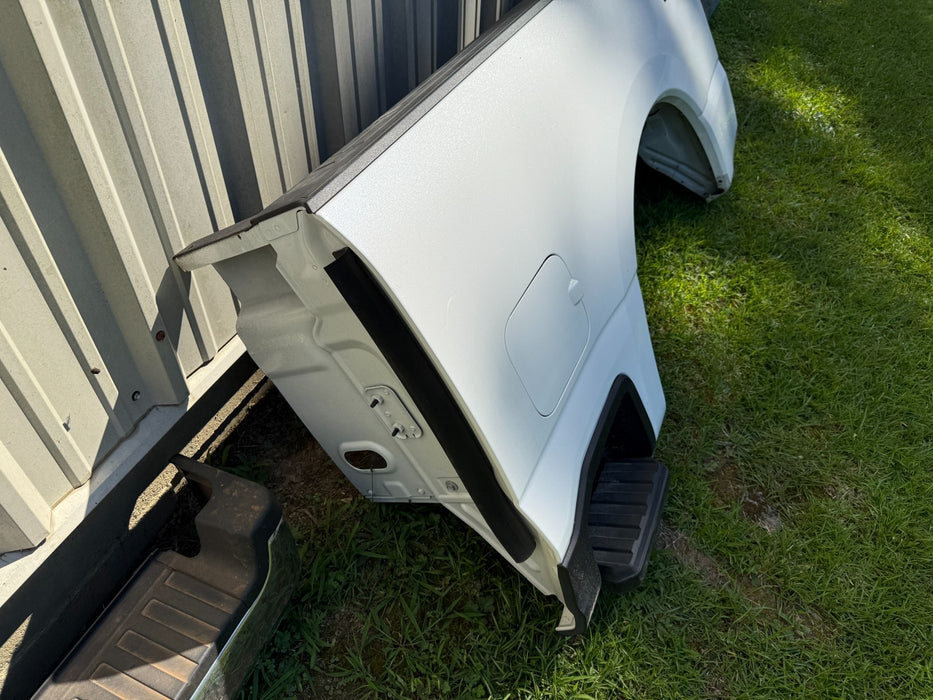 2023 2024 2025 FORD F250 F350 SHORT BED SIDE DRIVER LEFT STAR WHITE 6' 9" OEM