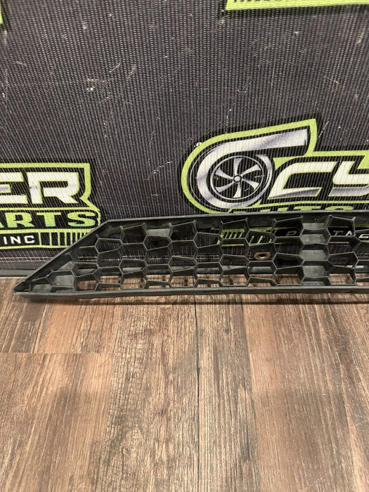 2015 LAMBORGHINI HURACAN LP610 FRONT BUMPER CENTER MIDDLE GRILLE OEM 4T0-807-639