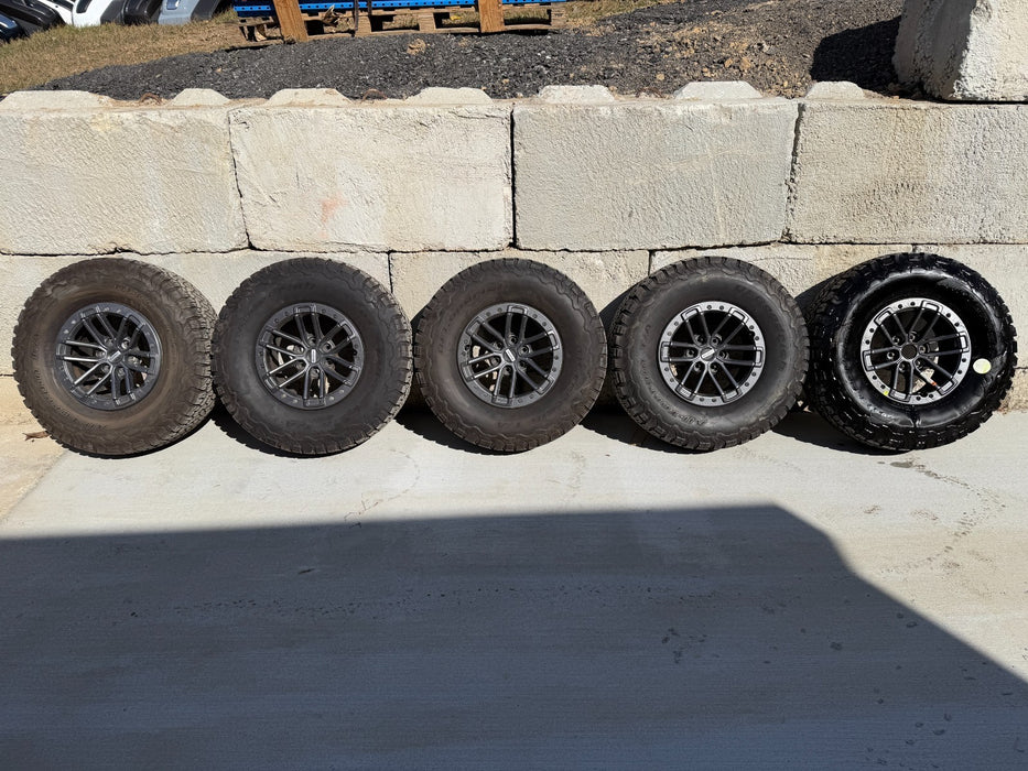 17" Ford 2017-2020 F-150 Raptor OEM rims wheels BEADLOCK 37" WITH SPARE