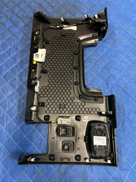 2018 2019 FORD F250 F350 PLATINUM DRIVER SIDE LOWER DASH KNEE PANEL TRIM OEM