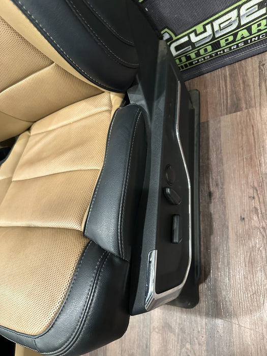 2023 2024 FORD F250 F350 F450 LARIAT FRONT SEATS CENTER CONSOLE ~MINOR BURN WEAR