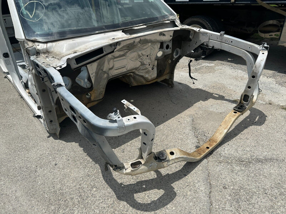 2017-2022 FORD F250 F350 F450 PLATINUM CREW CAB 4 DOOR CAB SHELL METALLIC WHITE