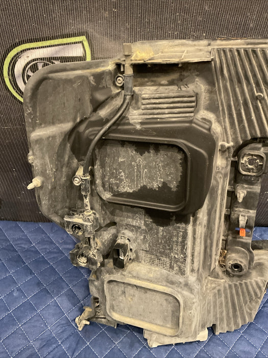 2017 2018 2019 FORD F250 F350 F450 HEADLIGHT DRIVER LEFT LED OEM