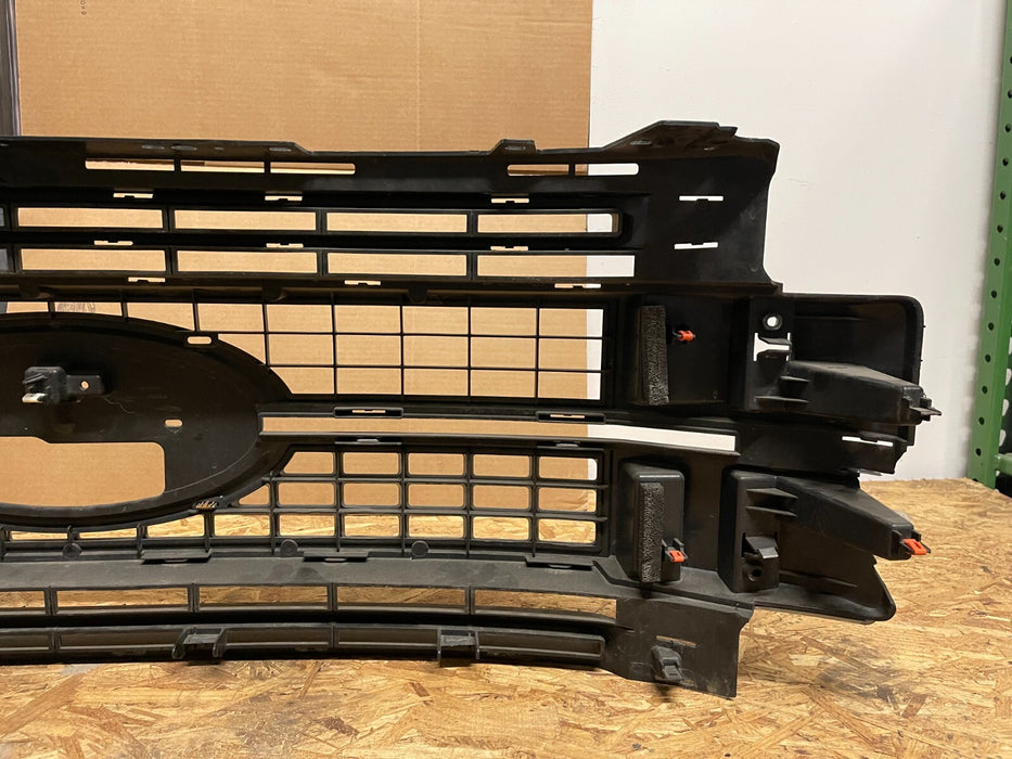 2017 2018 2019 FORD F250 F350 F450 PLATINUM GRILLE *DAMAGE* OEM