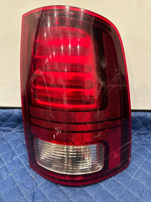 2014-2018 Dodge Ram 1500 2500 3500 Rear Taillamp Tail Lamp LED RIGHT Mopar OEM