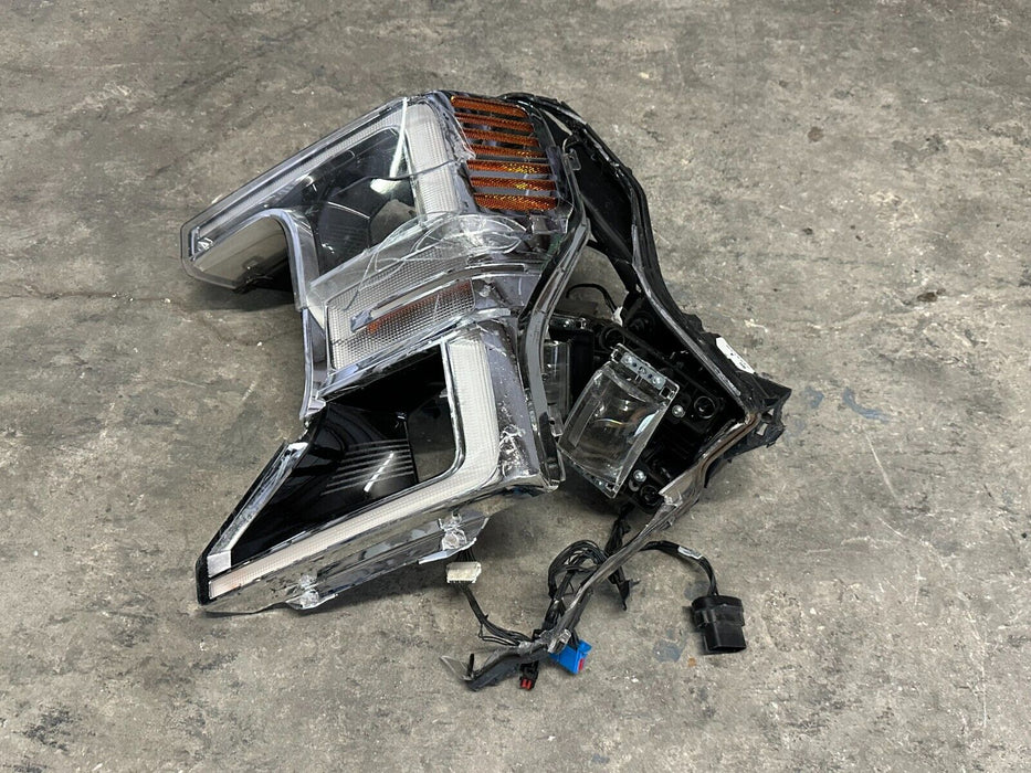 2020-2022 FORD F250 F350 F450 DRIVER LEFT HEADLIGHT *DAMAGED* OEM