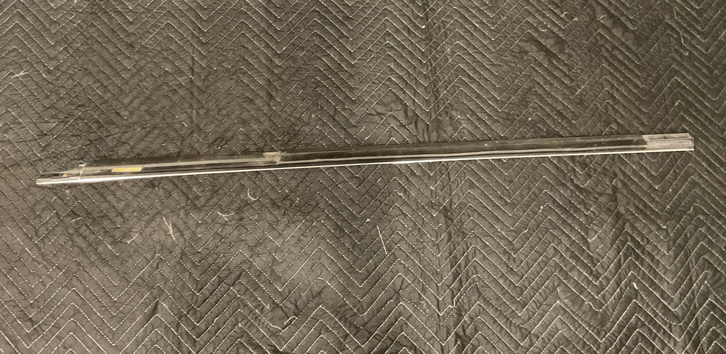 2014 MERCEDES S550 REAR LH DRIVER DOOR WINDOW BELT MOLDING OEM~MINOR SCRATCHES~