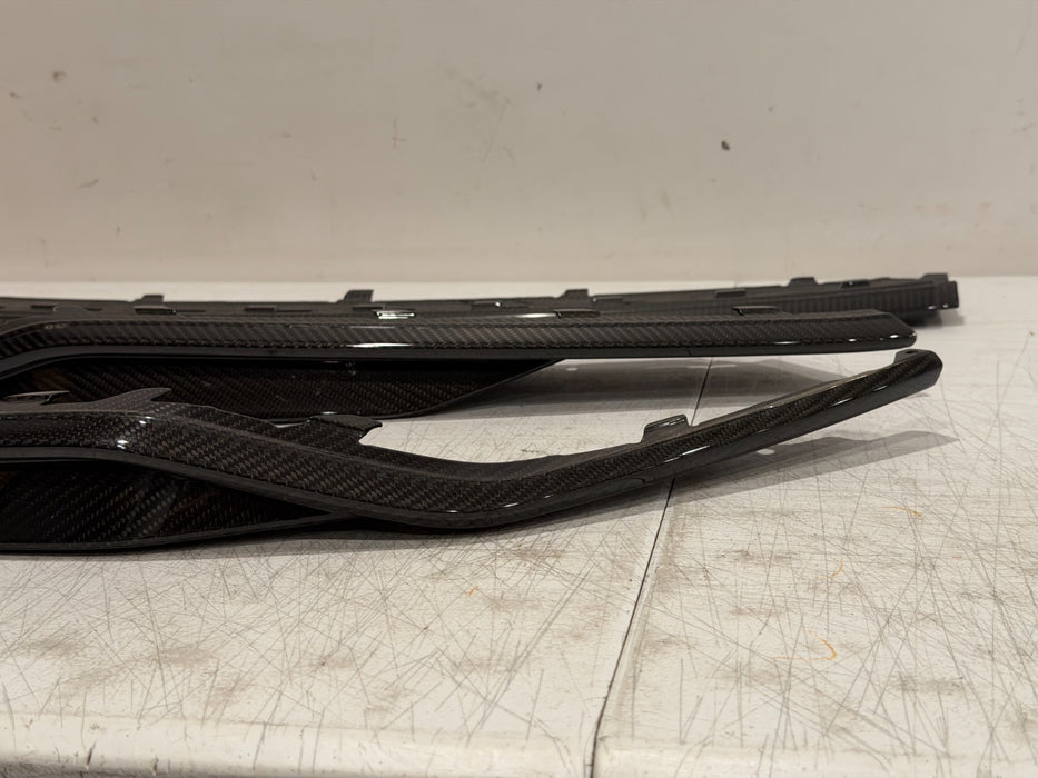 2020 2021 2022 2023 AUDI R8 CARBON FIBER FRONT BUMPER SPLITTER LIP OEM GENUINE