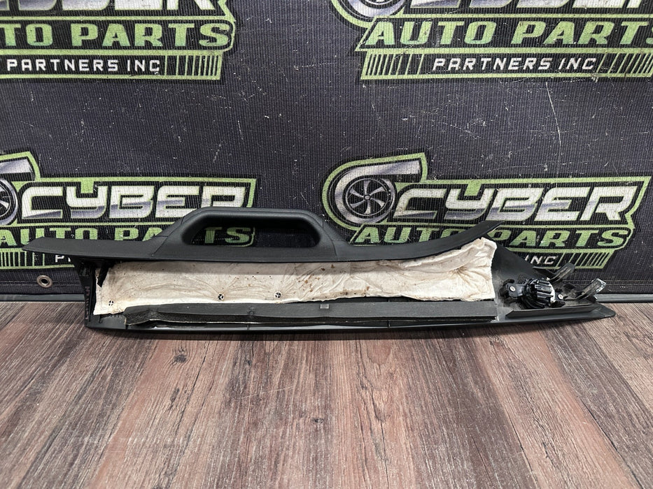 2017-2019 FORD F250 F350 F450 PLATINUM FRONT LEFT A PILLAR TRIM OEM *MINOR WEAR