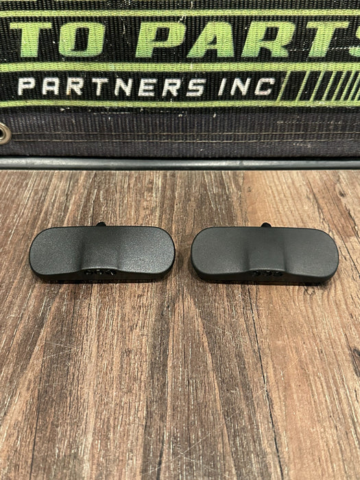 2021 AUDI R8 LEFT RIGHT WINDSHIELD WASHER NOZZLE JET PAIR OEM 4S0 955 987 / 986