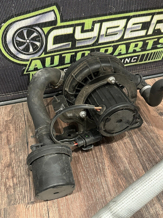 2021 AUDI R8 LEFT SECONDARY AIR INJECTION PUMP OEM 4S0 906 601 B