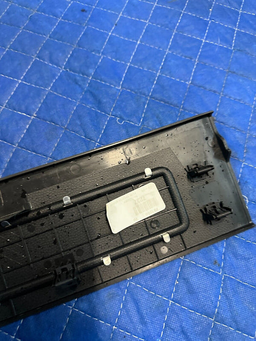 2017-2019 FORD F250 F350 PLATINUM FRONT RIGHT KICKPLATE TRIM OEM ~READ~