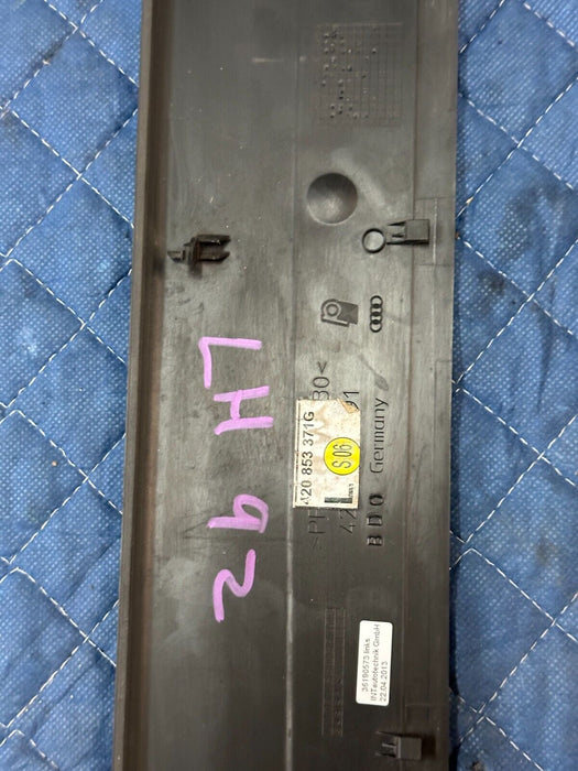 2014 AUDI R8 FRONT DRIVER LEFT KICK SCUFF SILL PLATE OEM