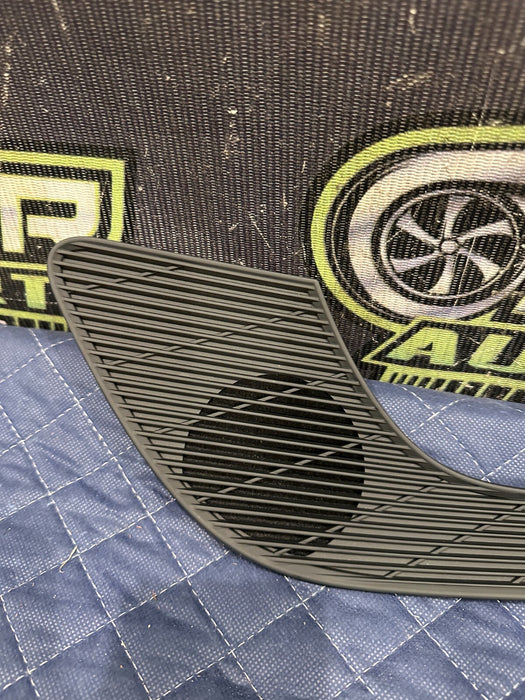 2018 AUDI R8 SPYDER RIGHT PASSENGER DOOR SPEAKER GRILLE 4S0 035 410 A 4S0035410