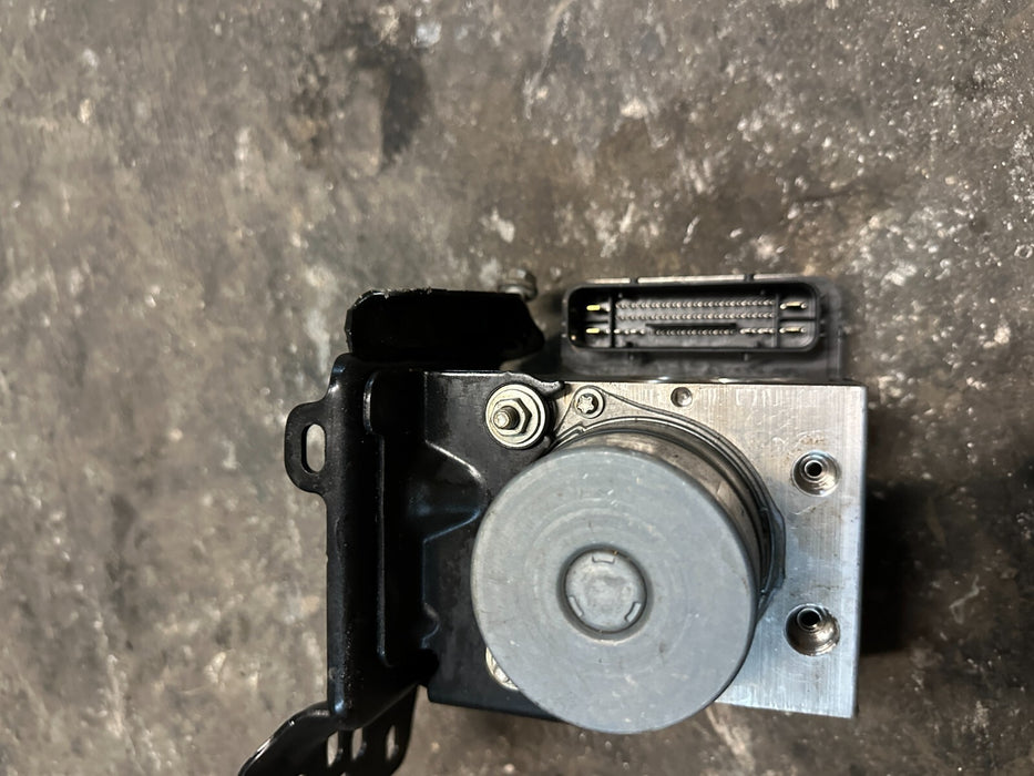 2024 FORD F250 F350 6.7L ANTI LOCK BRAKE ABS PUMP MODULE OEM RC3C-2B373-AB
