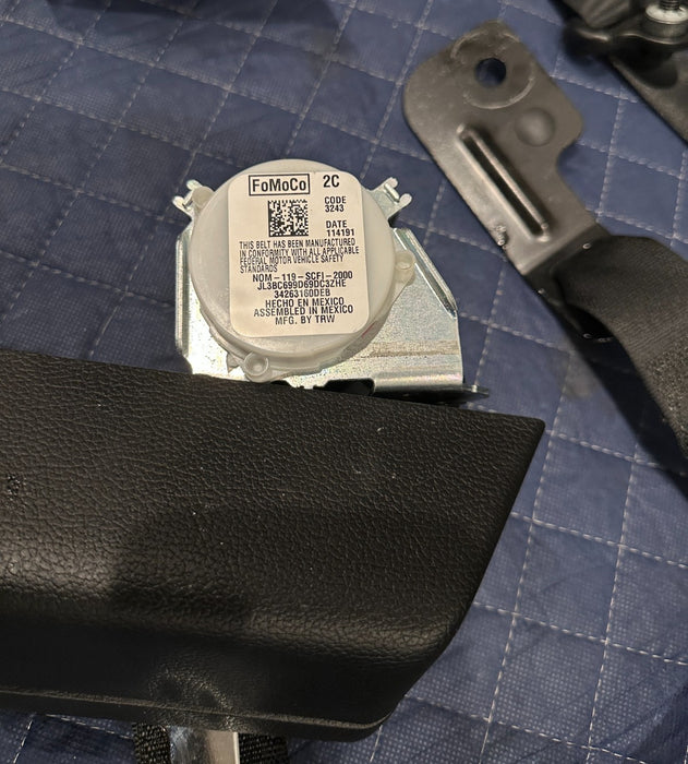 2019 FORD F150 3.5L RAPTOR REAR CENTER MIDDLE SEATBELT OEM