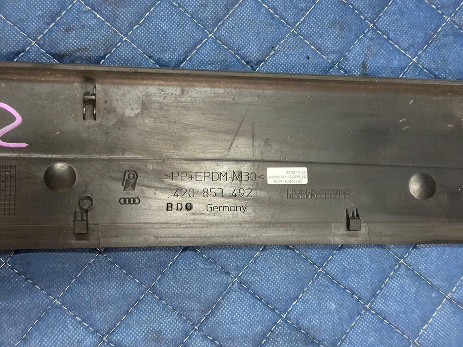 2014 AUDI R8 FRONT PASSENGER RIGHT KICK SCUFF SILL PLATE OEM