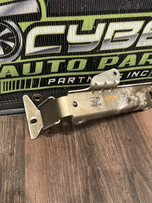 2021 AUDI R8 REAR DRIVER LEFT BRACKET OEM 4S8 863 583