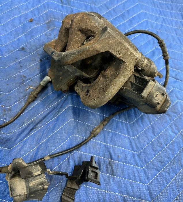 2011 BMW 550i F10 XDRIVE REAR RIGHT PASSENGER BRAKE CALIPER OEM 6793048