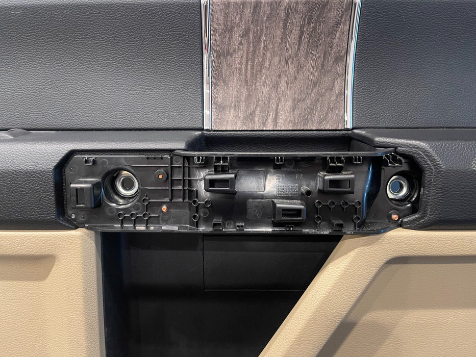2017-2019 FORD F250 F350 F450 LARIAT TAN REAR RIGHT DOOR PANEL OEM *NO HANDLE