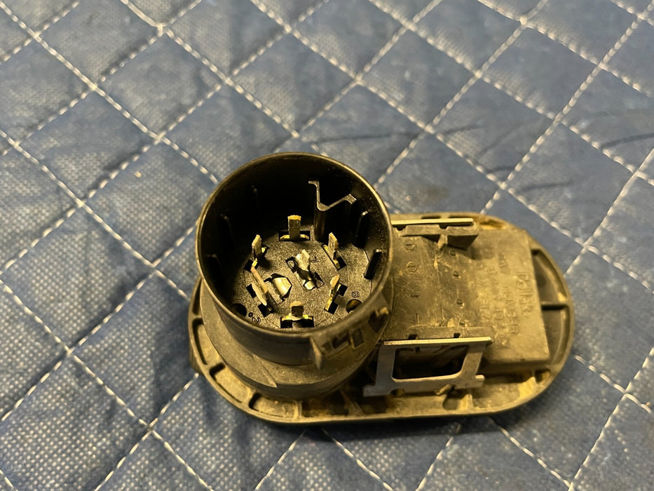 2017-2019 FORD F250 F350 F450 REAR BUMPER 7/4 PIN TRAILER TOW CONNECTOR PLUG OEM