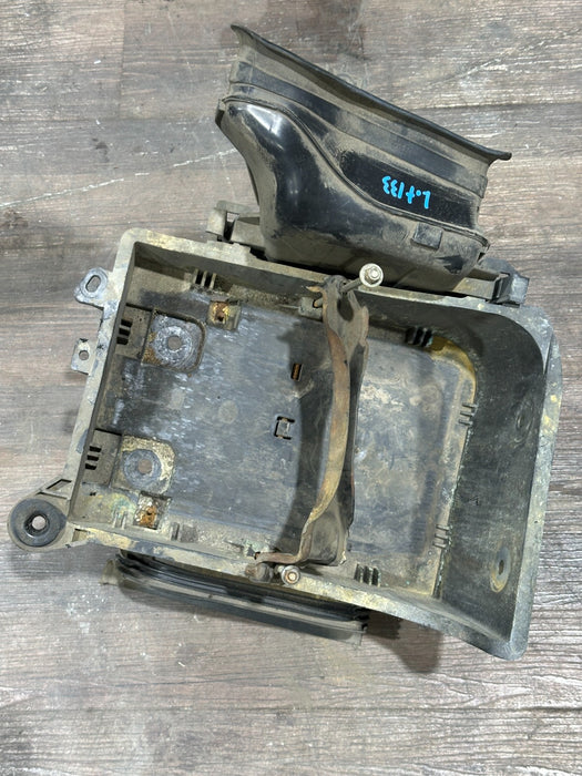 2017-2019 FORD F250 F350 F450 RIGHT BATTERY TRAY W DUCT OEM