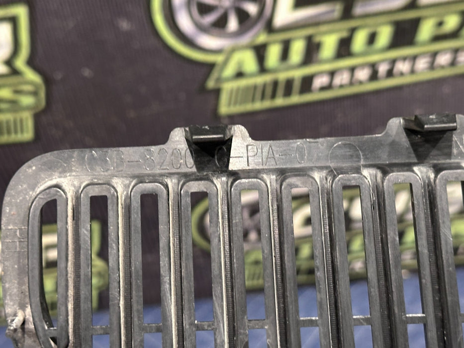 2020 2022 FORD F250 F350 PLATINUM FRONT RIGHT CHROME GRILLE TRIMS OEM LC3B 8200