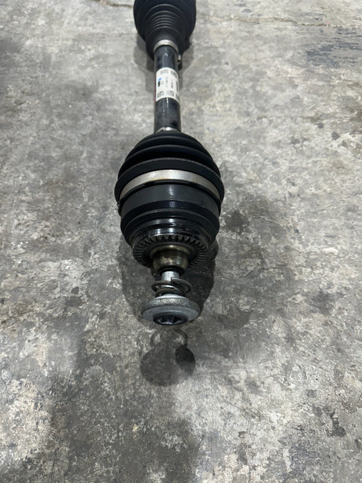 2024 BMW M3 M4 G80 G82 FRONT LEFT AXLE SHAFT OEM 8092195