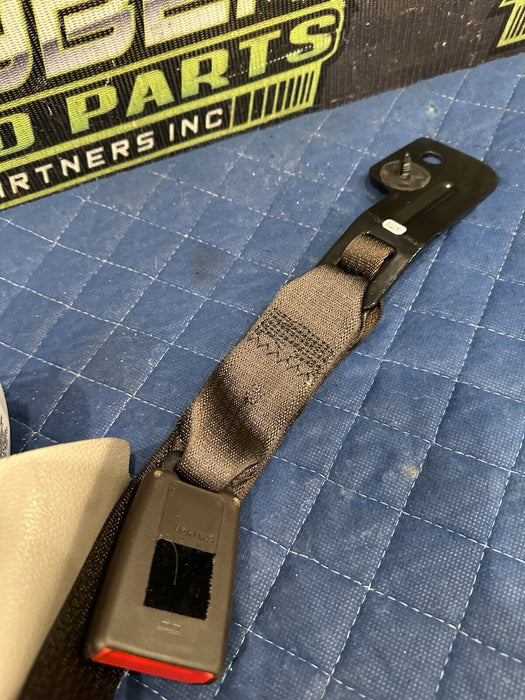 2017-2020 FORD F250 F350 F450 REAR LIMITED BEIGE MIDDLE CENTER SEATBELT OEM