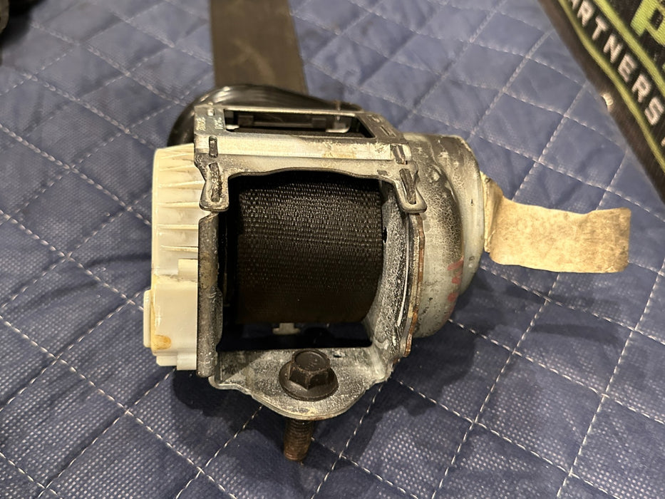 2017-2019 FORD F250 F350 F450 XLT REAR RIGHT SEAT BELT SEATBELT OEM ~WEAR