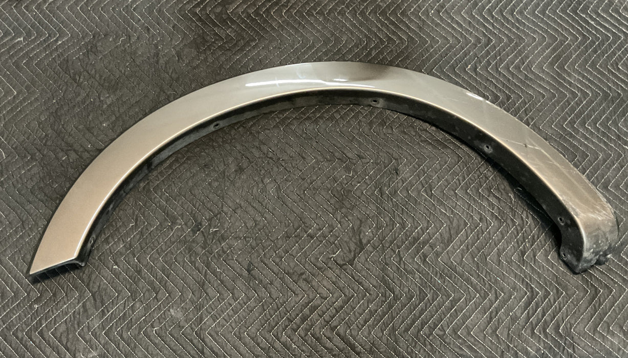 2017 2018 2019 FORD F350 FRONT FENDER FLARE LH DRIVER SIDE OEM ~DAMAGE~