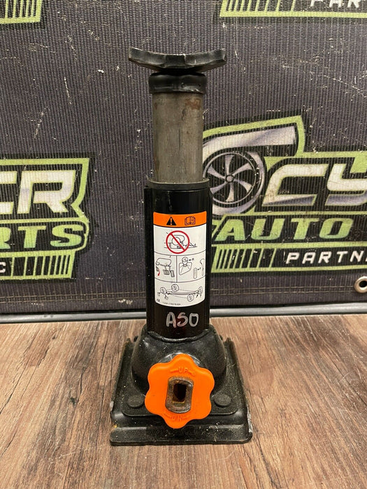 2017-2022 FORD F250 SUPERDUTY SPARE TIRE JACK BOTTLE OEM 1U5A-17A078-BA