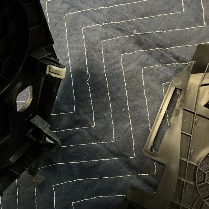 2016 NISSAN TITAN XD DASHBOARD SPEAKER COVER SET