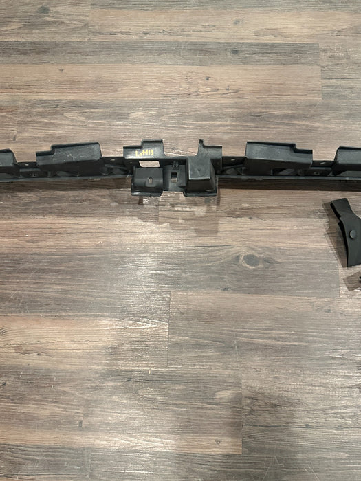 2019 FORD F150 RAPTOR RADIATOR AIR SHUTTER SURROUND TRIM OEM FL34-8475 *DAMAGED*