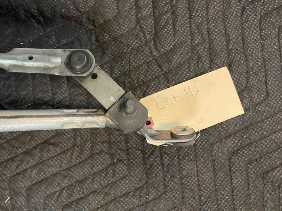 2017 AUDI R8 V10 WINDHSHIELD WIPER MOTOR OEM 4S1 955 024