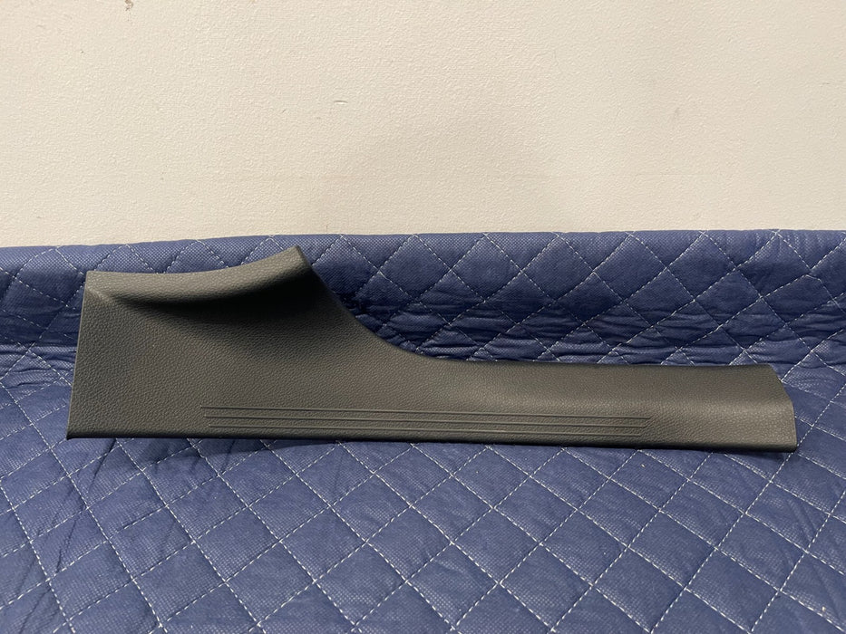 2019 MERCEDES-BENZ E63S AMG PASSENGER RIGHT DOOR SILL SCUFF KICK PLATE OEM