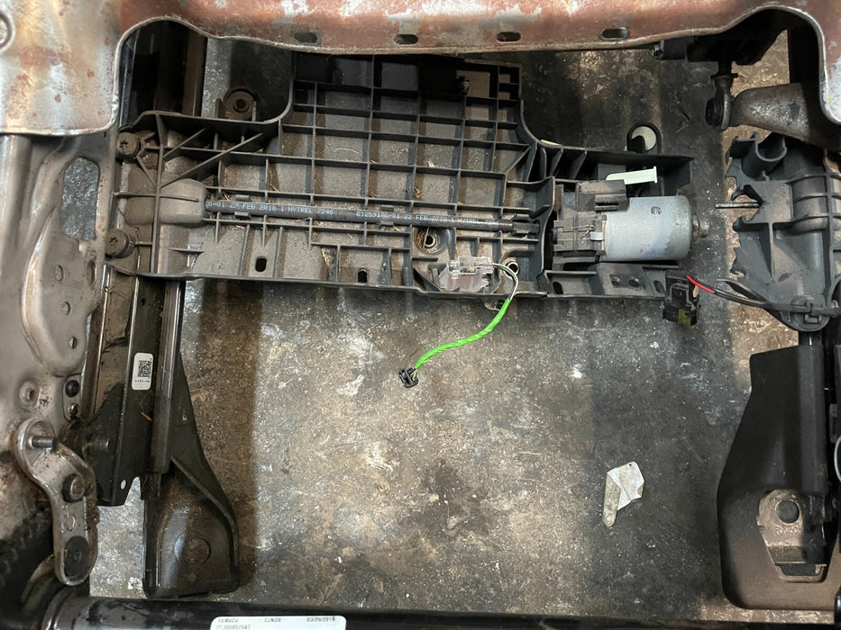 2017-2019 FORD F250 F350 F450 DRIVER LEFT SEAT BOTTOM FRAME MOTORIZED OEM