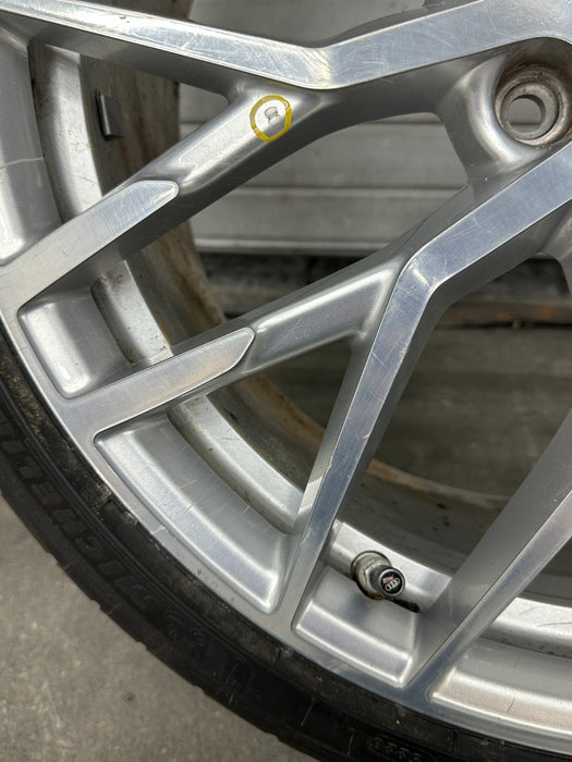2017 AUDI R8 FRONT WHEEL RIM TIRE 245/30 20X8.5 OEM *BENT/READ*