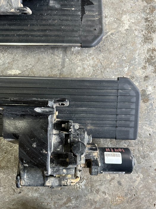 2023-2025 FORD F250 F350 LEFT RIGHT POWER RUNNING BOARDS PAIR FACTORY OEM