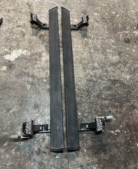 2017-2021 AMP RESEARCH RIGHT LEFT POWER RUNNING BOARD PAIR