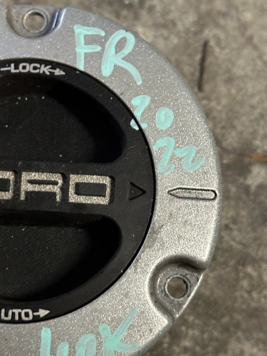 2017 2018 2022 FORD F250 F350 F450 PASSENGER RIGHT AUTO LOCKING HUB OEM