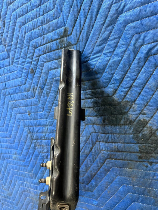 2016 2018 NISSAN TITAN XD PLATINUM FRONT RIGHT BUMPER BRACKET 62222-EZ00A