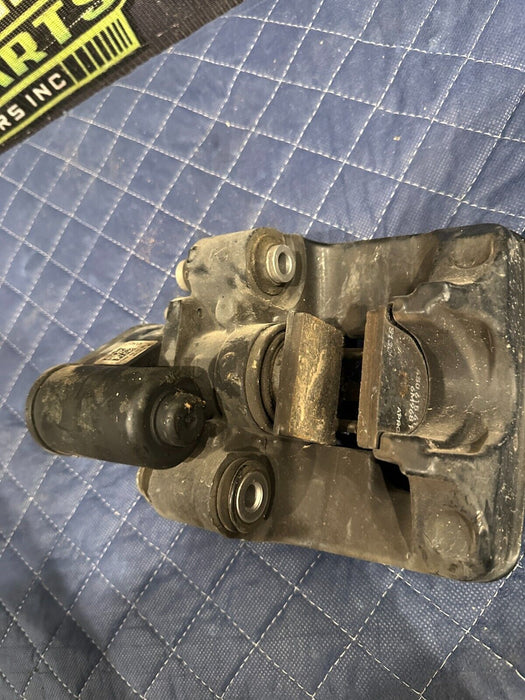 2018 AUDI R8 REAR LEFT EMERGENCY PARKING BRAKE CALIPER OEM 4S0 615 403 D