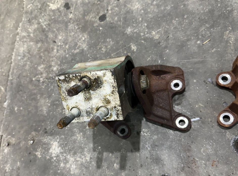 2017-2019 FORD F350 F450 LEFT RIGHT ENGINE MOUNTS OEM