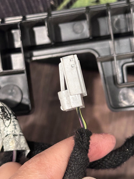 2017 2018 FORD F350 ROOF HEADLINER OVERHEAD CONSOLE TRIM MOUNT HC3T 14334 CBF